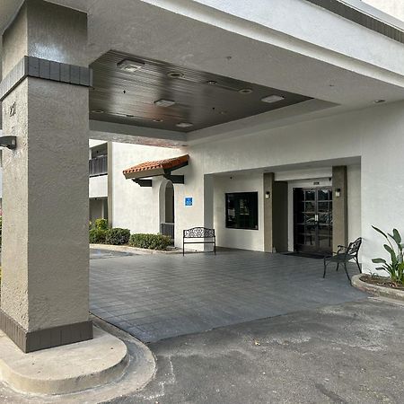 Motel 6 Ontario Ca Convention Center Airport Kültér fotó