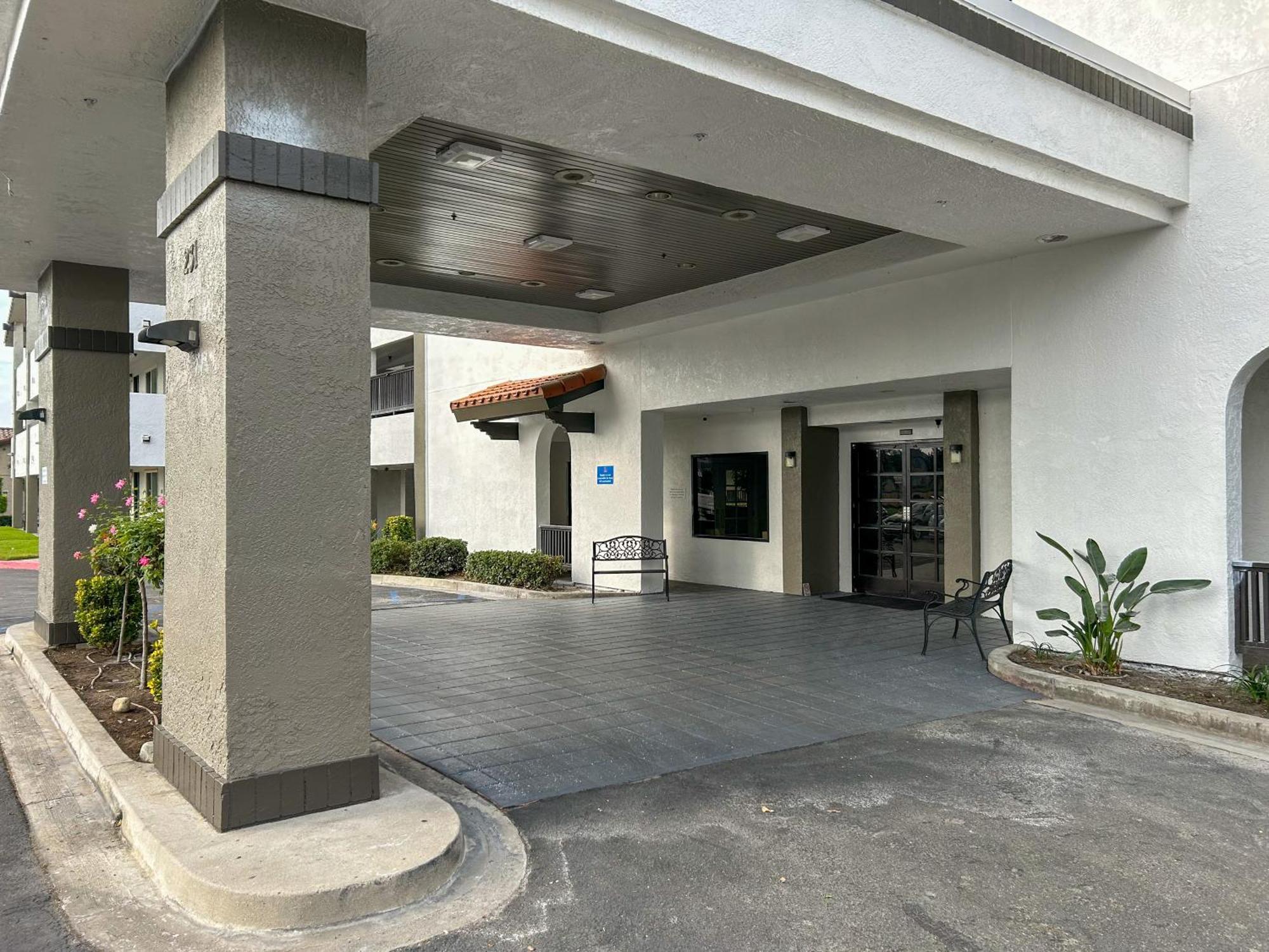Motel 6 Ontario Ca Convention Center Airport Kültér fotó